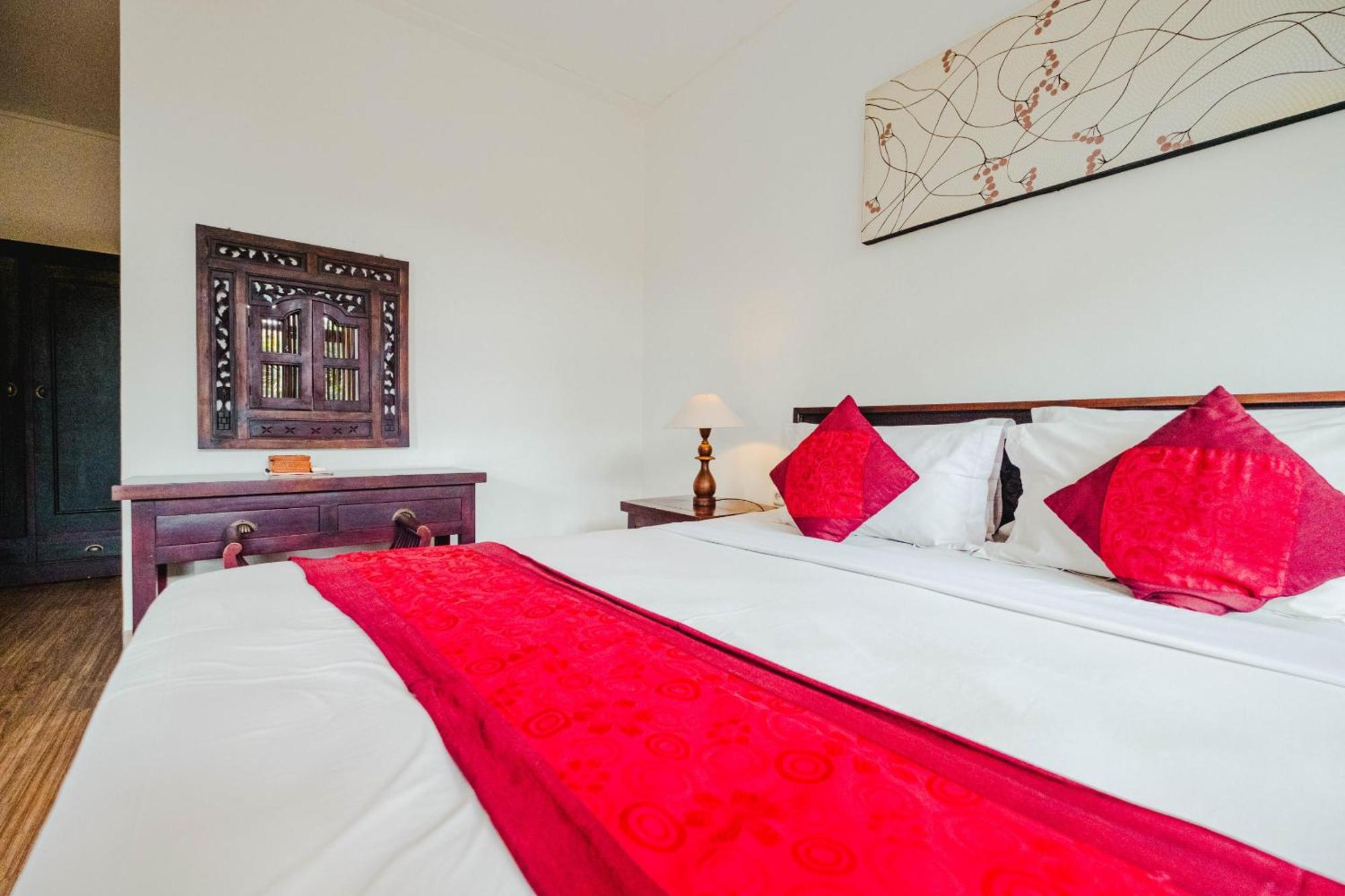 Sri Aksata Ubud Resort Экстерьер фото